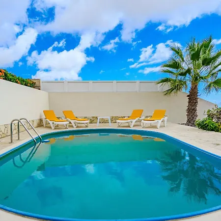 Aurora - Sea View Holiday home