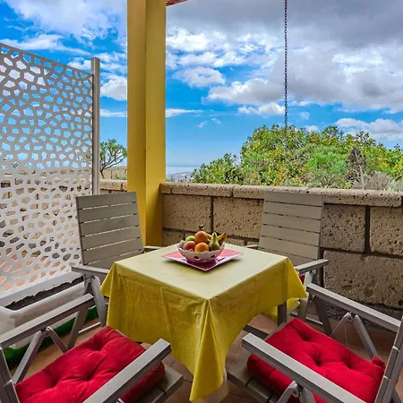 Aurora - Sea View بيت للعطل