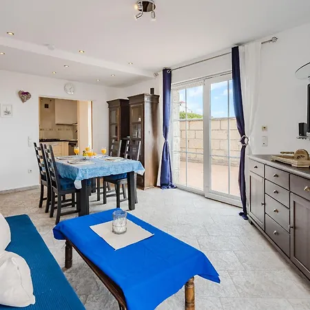 Vakantiehuis Aurora - Sea View *